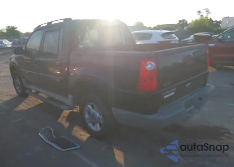 2001 Ford Explorer Sport Trac z USA, uszkodzony, nr VIN 1FMZU67E81UC90154